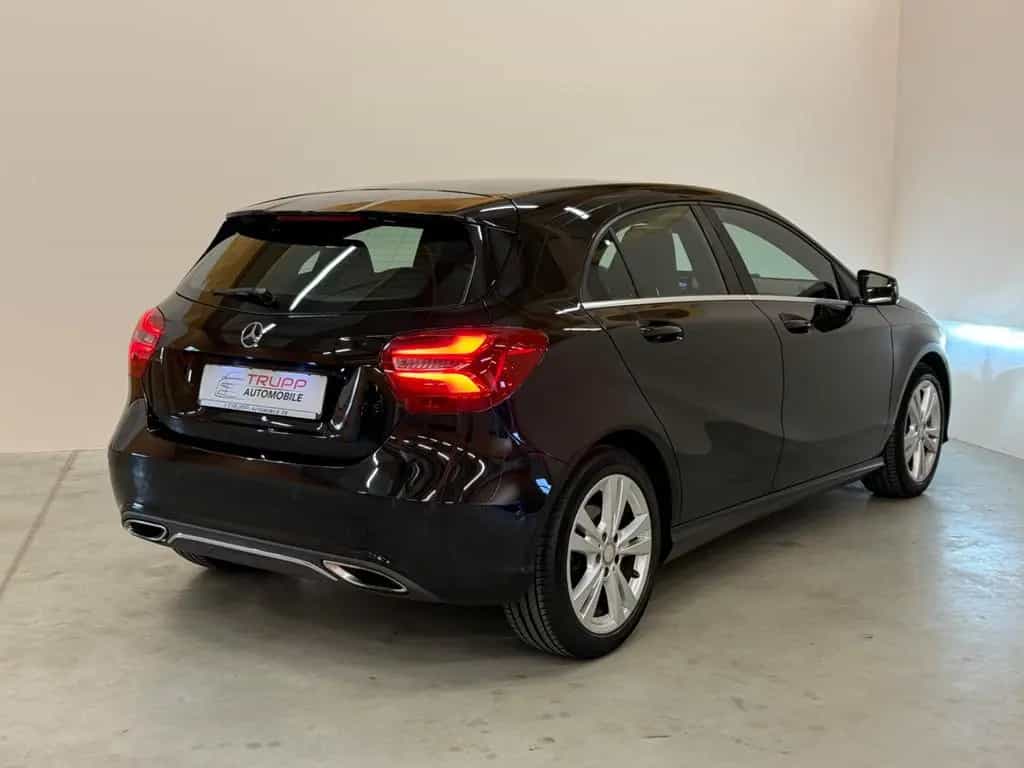 Mercedes-Benz A-Class 180 BlueEfficiency/LED/NAVI/SHZ/TEMPOMAT/PDC 12/2016-photo-4