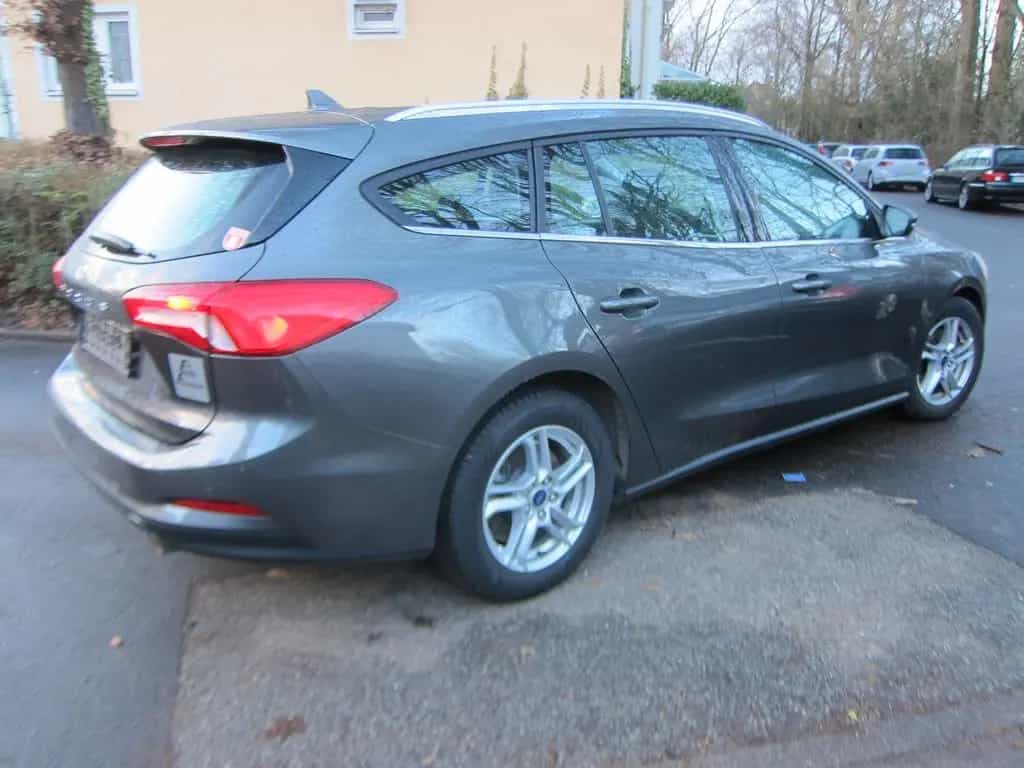 Ford Focus Navi.Automatik,Motor+Getriebe 2025 neu TOP 09/2019-photo-7