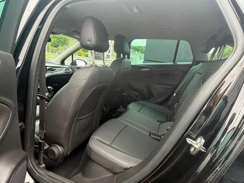 Opel Astra K Sports Tourer 1.4 Turbo Ultimate/Leder 03/2018-photo-15