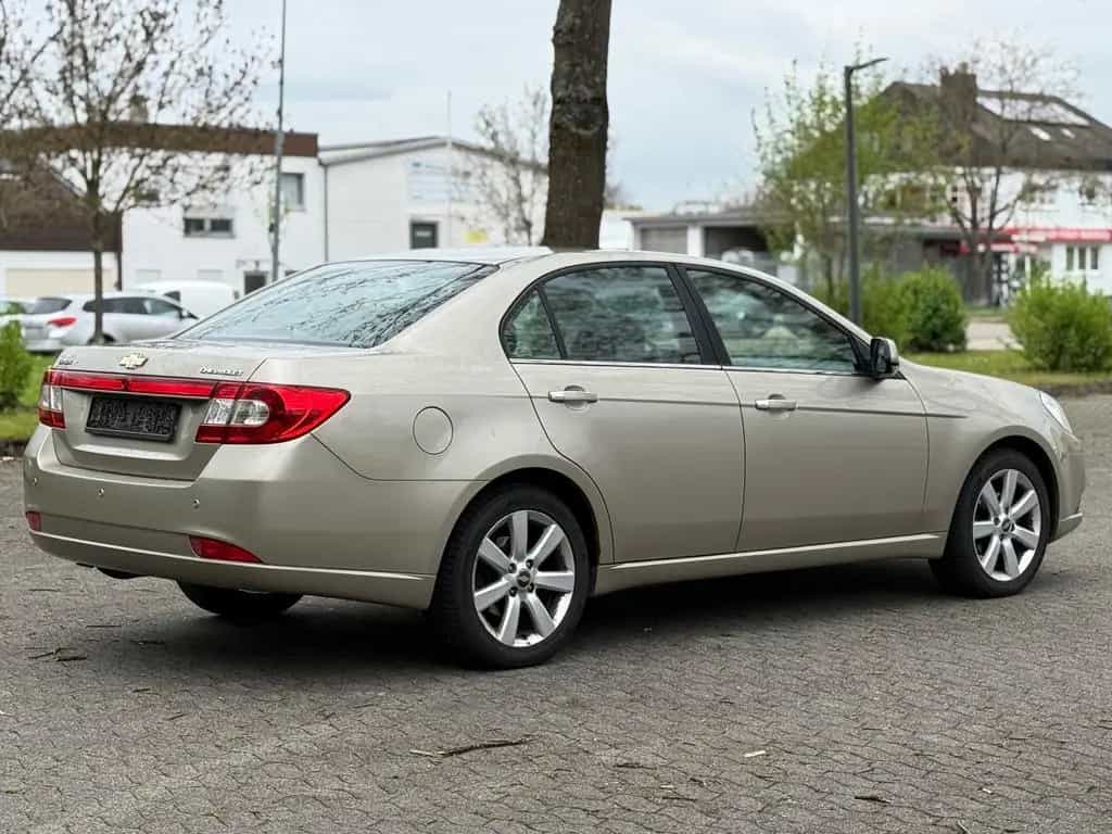 Chevrolet Epica LT , 2.0 Liter , Leder + Klima , Neu Tüv . 05/2009-photo-5