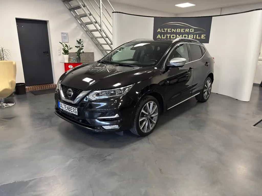 Nissan Qashqai Pano LED Bose CarPlay 360° ACC Keyless 08/2020-photo-1