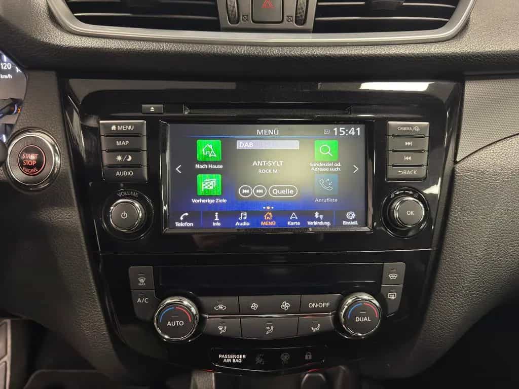 Nissan Qashqai Pano LED Bose CarPlay 360° ACC Keyless 08/2020-photo-14