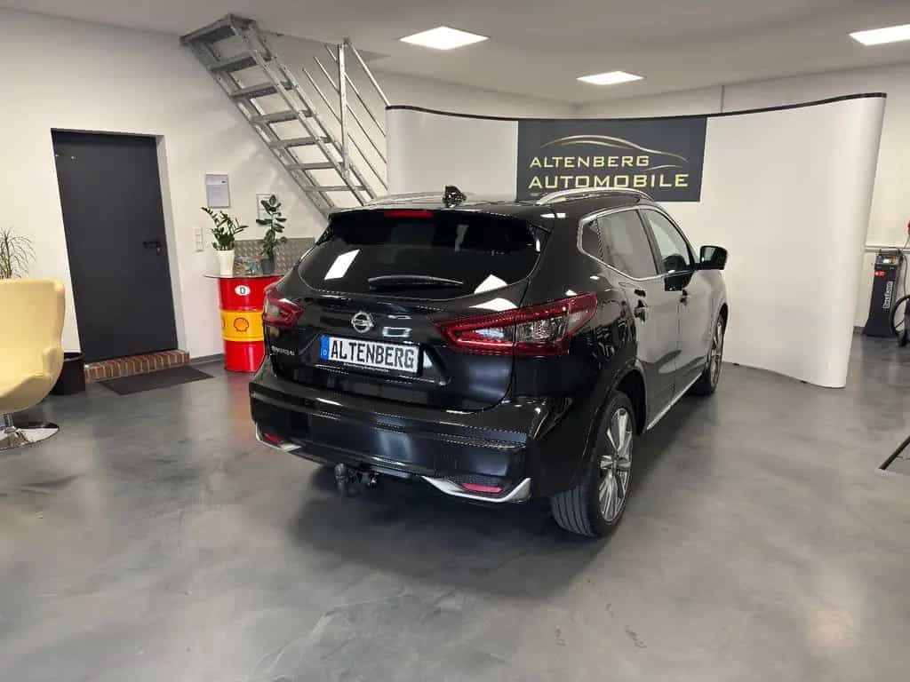 Nissan Qashqai Pano LED Bose CarPlay 360° ACC Keyless 08/2020-photo-2