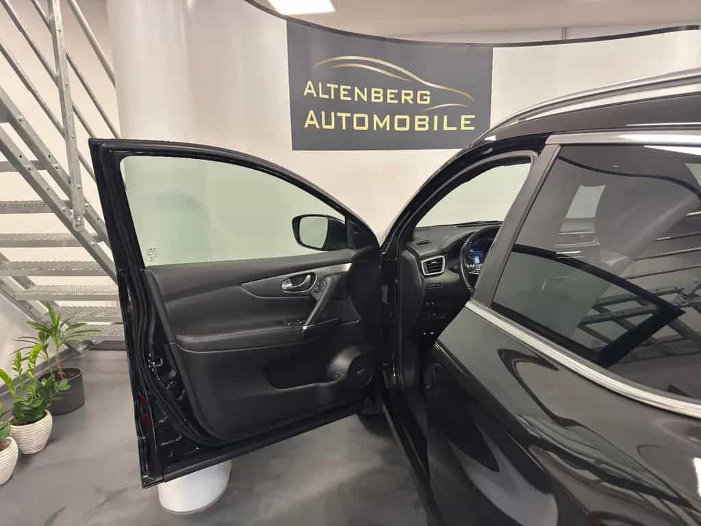 Nissan Qashqai Pano LED Bose CarPlay 360° ACC Keyless 08/2020-photo-4