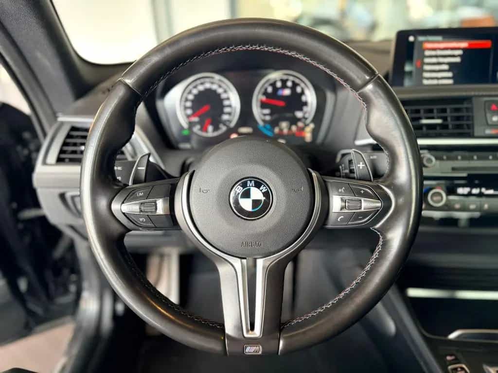 BMW M2 Coupe leichter Schaden siehe Bilder 01/2018-photo-13