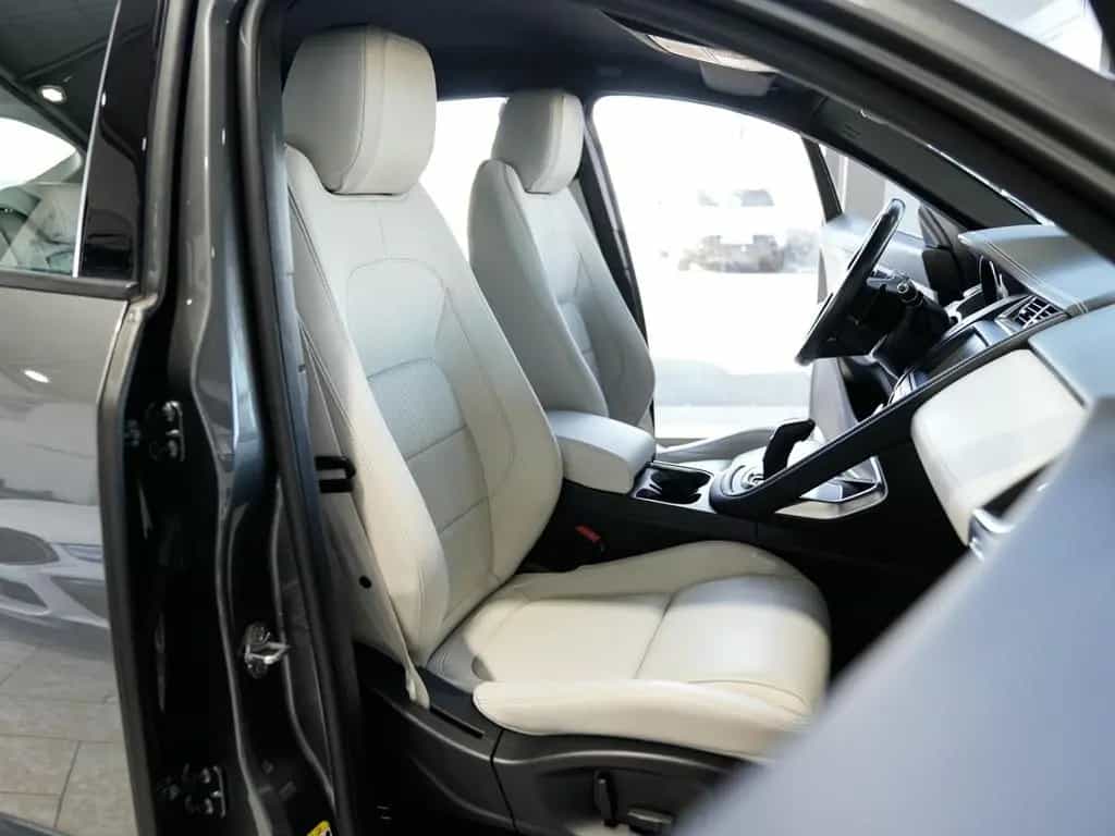 Jaguar E-Pace D150 R-Dynamic S AWD Leder 18LM 09/2020-photo-22