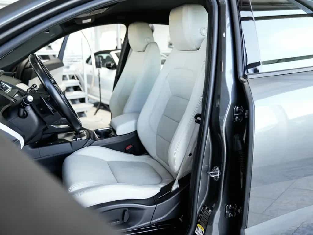 Jaguar E-Pace D150 R-Dynamic S AWD Leder 18LM 09/2020-photo-3
