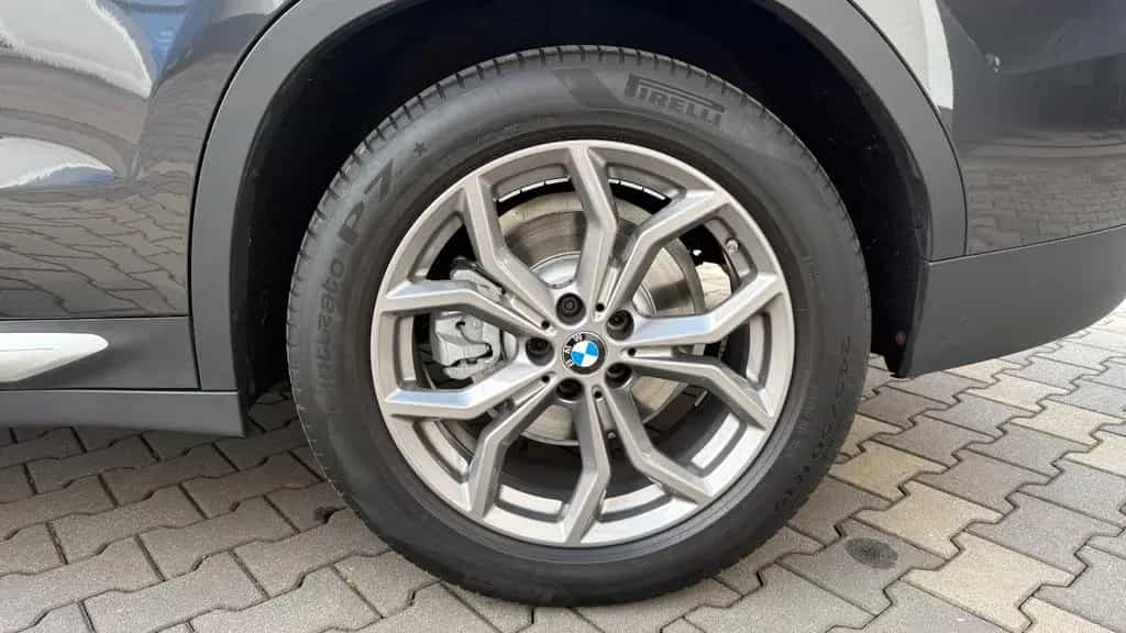 BMW X3 xDr xLine LED Autom Navi Temp Lenk Heizng 09/2020-photo-19