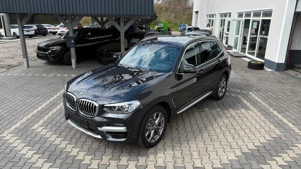 BMW X3 xDr xLine LED Autom Navi Temp Lenk Heizng 09/2020-photo-21