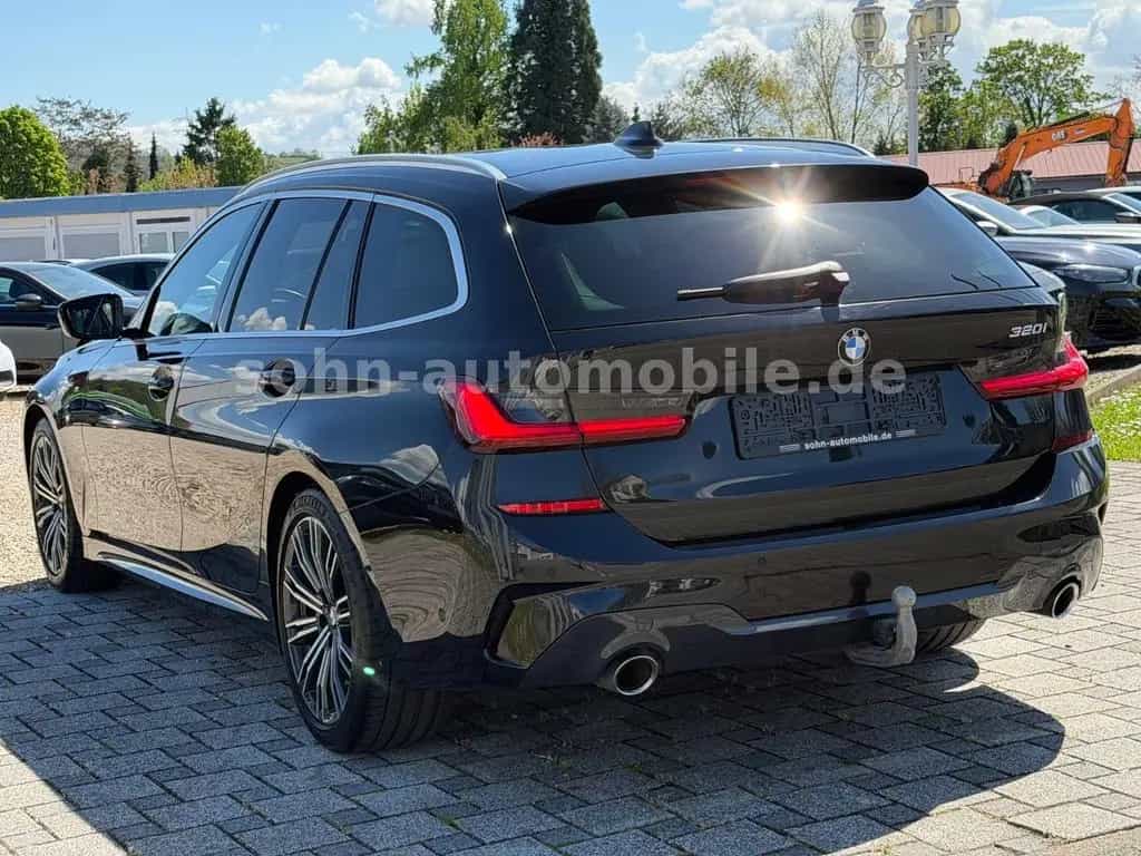 BMW 3 Series 320i Touring M-Sport Panorama/Laser/HUD/AHK/RFK 02/2020-photo-15
