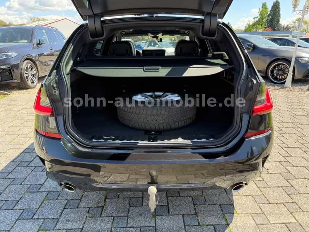 BMW 3 Series 320i Touring M-Sport Panorama/Laser/HUD/AHK/RFK 02/2020-photo-16