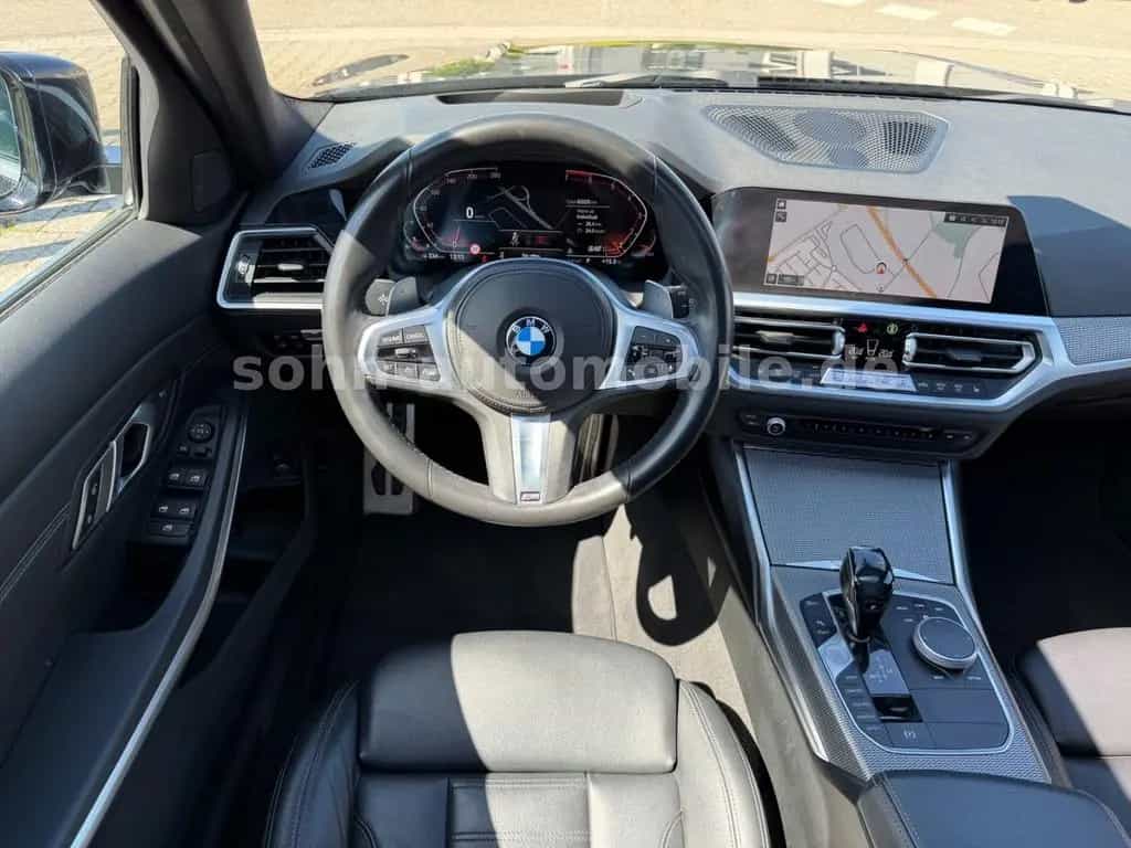 BMW 3 Series 320i Touring M-Sport Panorama/Laser/HUD/AHK/RFK 02/2020-photo-17