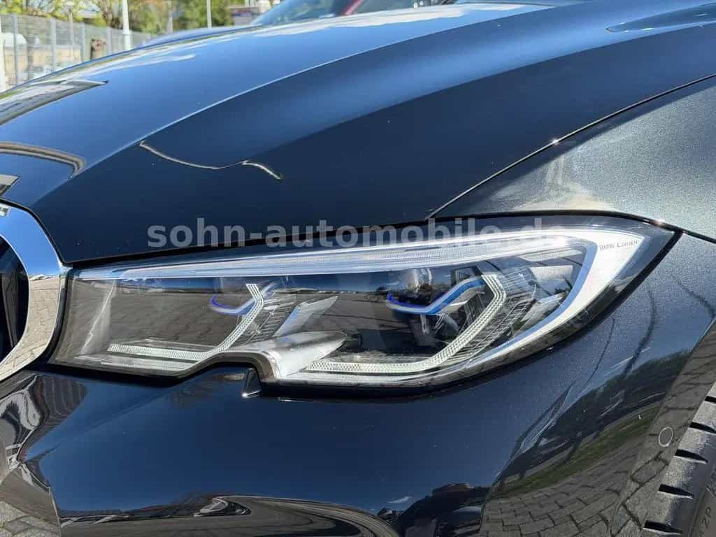 BMW 3 Series 320i Touring M-Sport Panorama/Laser/HUD/AHK/RFK 02/2020-photo-46