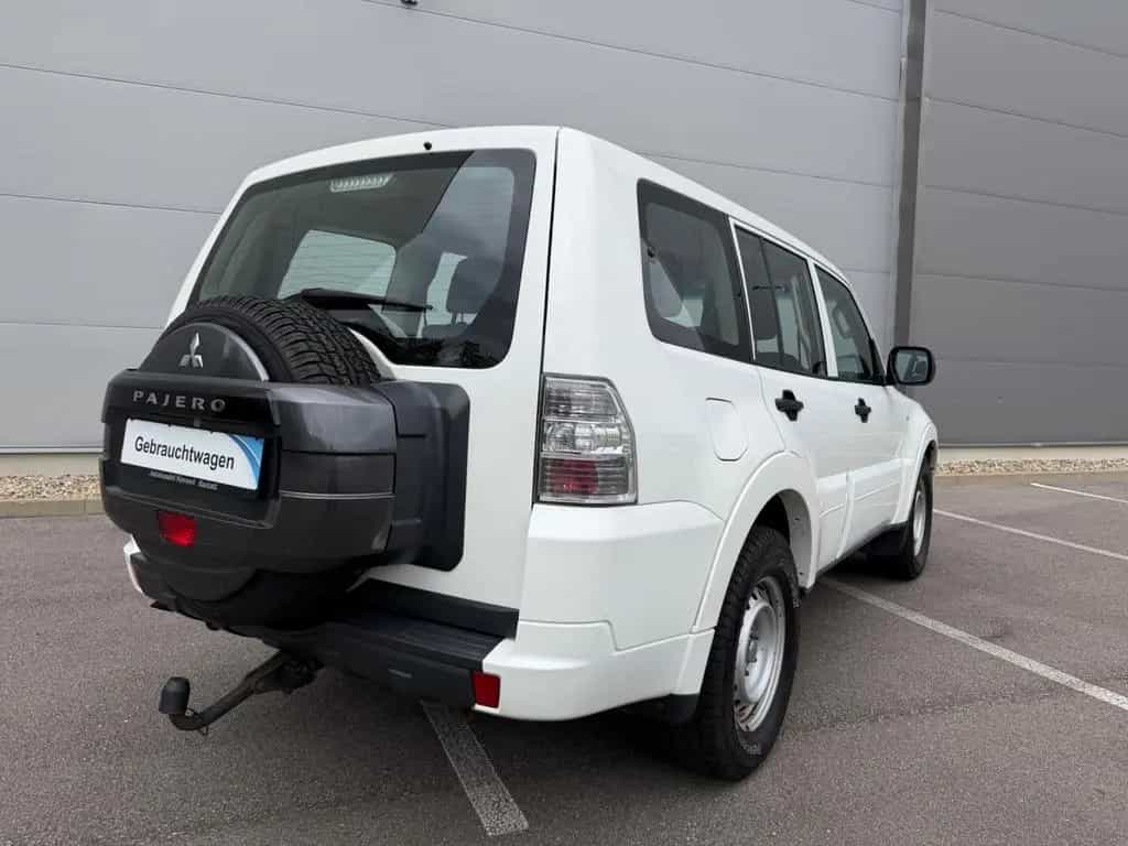 Mitsubishi Pajero 3.2 DI-D Inform Diesel AHK 03/2014-photo-4