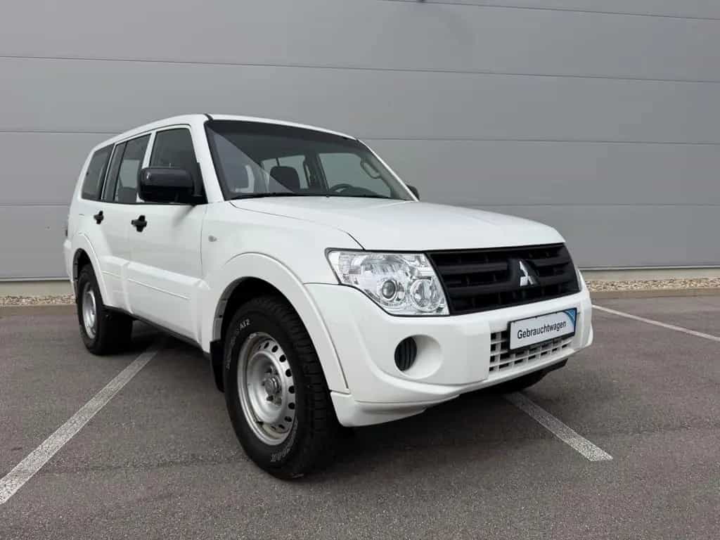 Mitsubishi Pajero 3.2 DI-D Inform Diesel AHK 03/2014-photo-6