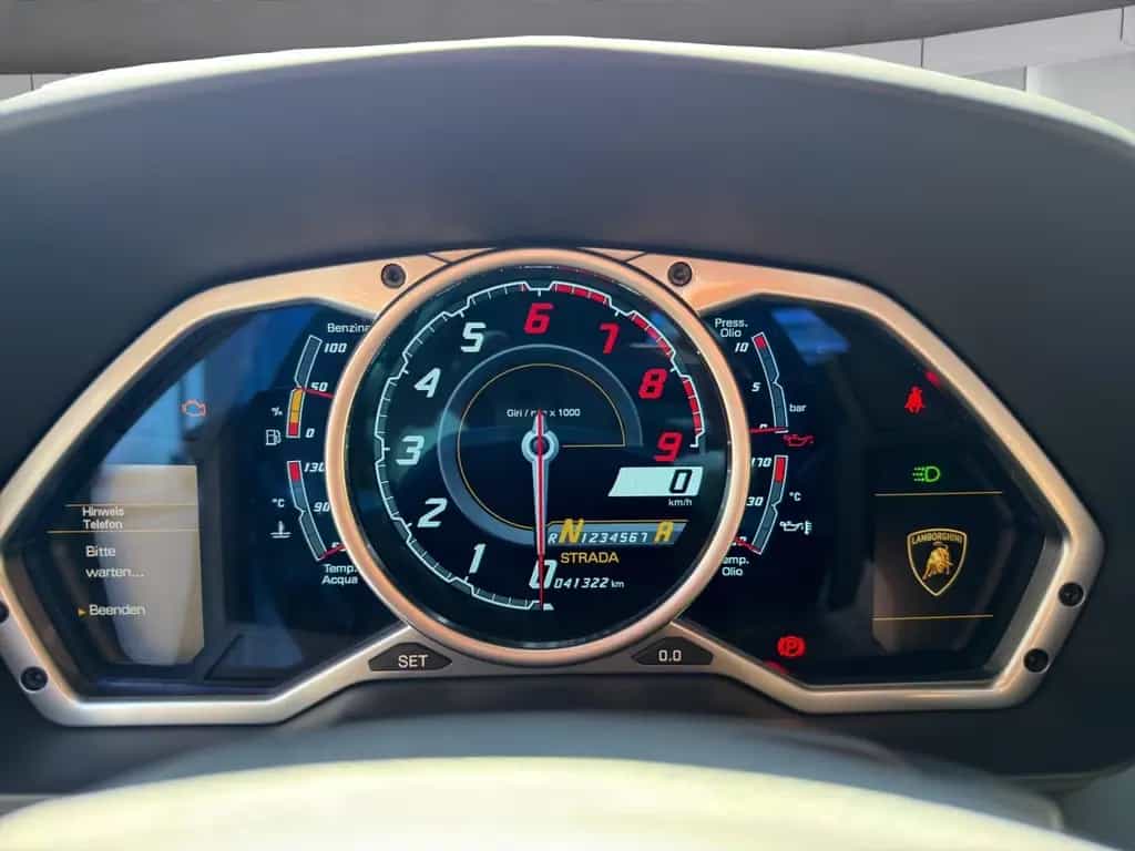 Lamborghini Aventador LP 700-4 *Deutsch*Service New 26*Lift* 02/2014-photo-17