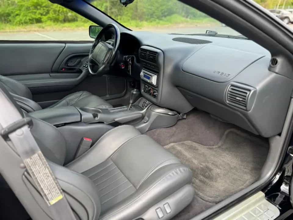 Chevrolet Camaro Targa 3.8 deutsches Fzg erst 83.400 KM 09/2000-photo-6