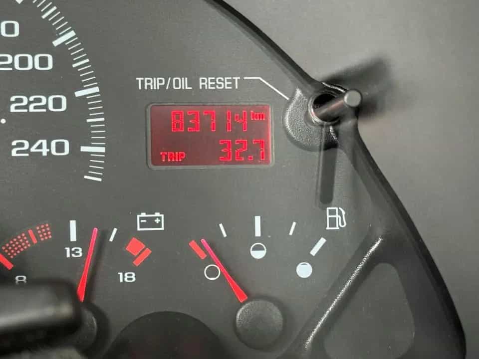 Chevrolet Camaro Targa 3.8 deutsches Fzg erst 83.400 KM 09/2000-photo-9