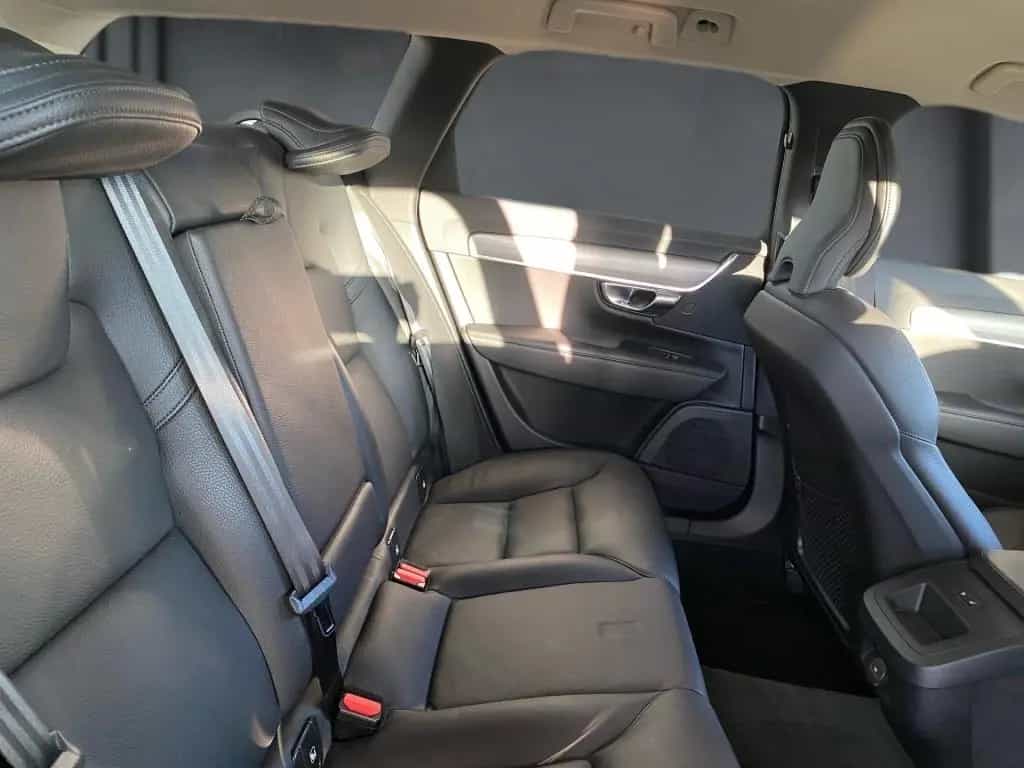 Volvo V90 Kombi B4 DAB+TOTWINKEL+AHK+LEDER+NAVI+AUT. 06/2022-photo-12