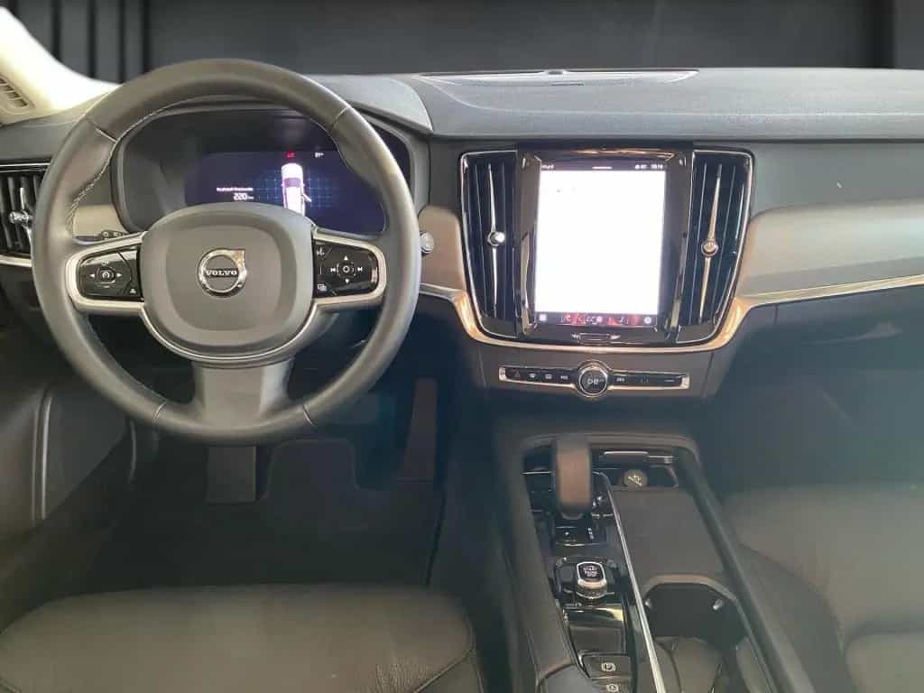 Volvo V90 Kombi B4 DAB+TOTWINKEL+AHK+LEDER+NAVI+AUT. 06/2022-photo-13