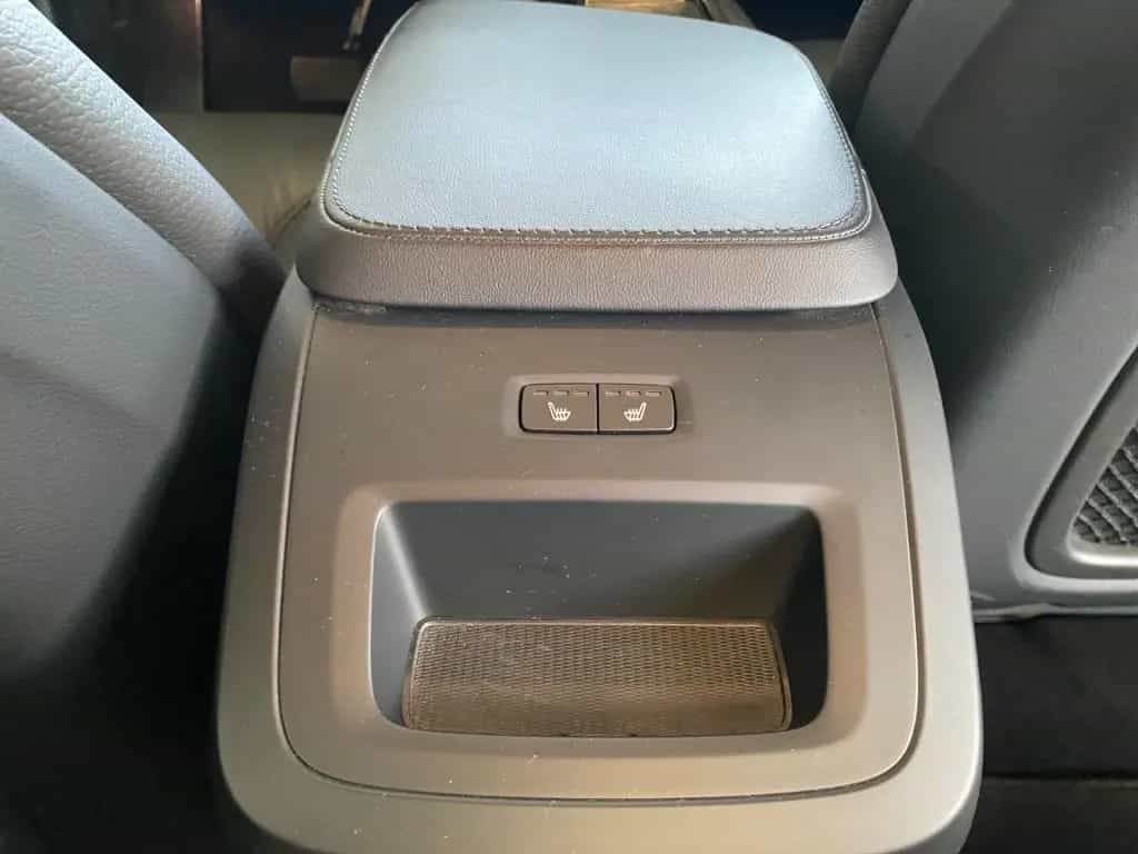 Volvo V90 Kombi B4 DAB+TOTWINKEL+AHK+LEDER+NAVI+AUT. 06/2022-photo-16