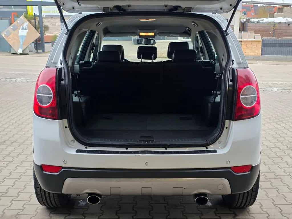 Chevrolet Captiva 2.2 D LT |7 SITZER|NAVI|TEMPOMAT|KAMERA 02/2012-photo-32
