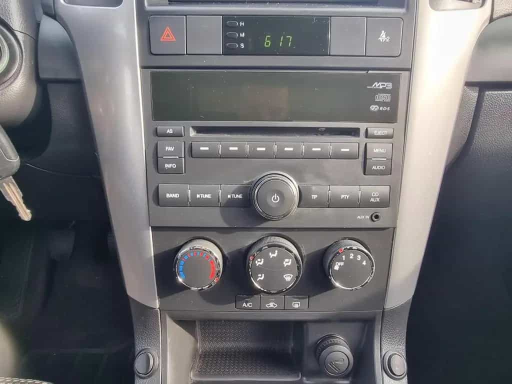 Chevrolet Captiva 2.4 LS 2WD Brmse H neu, TÜVneu, Service 01/2010-photo-21
