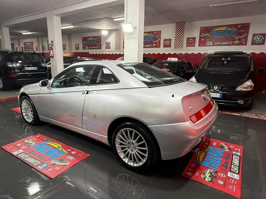 Alfa Romeo GTV 2.0 16V 150cv Twin Spark L - 2002 09/2002-photo-6