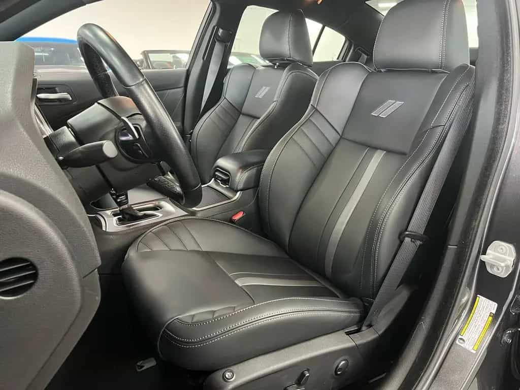 Dodge Charger RT 5,7l V8 *SHZ / AUT / LEDER* 12/2022-photo-10