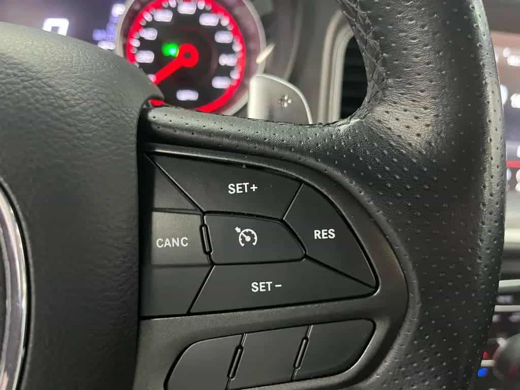 Dodge Charger RT 5,7l V8 *SHZ / AUT / LEDER* 12/2022-photo-16