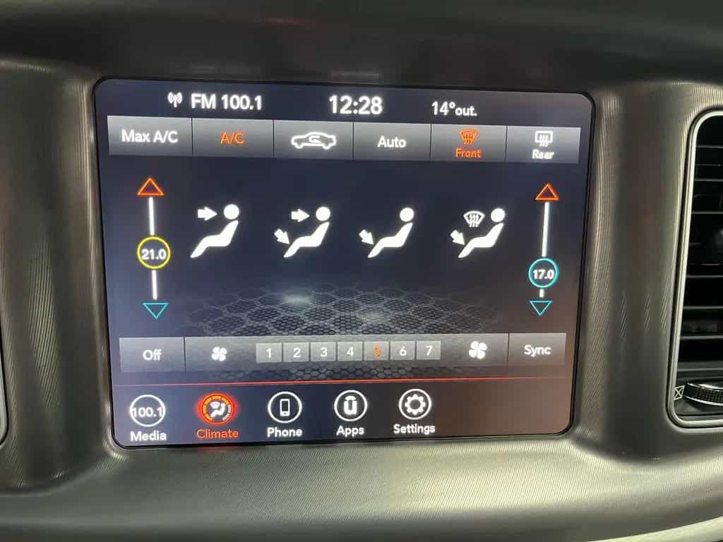 Dodge Charger RT 5,7l V8 *SHZ / AUT / LEDER* 12/2022-photo-22