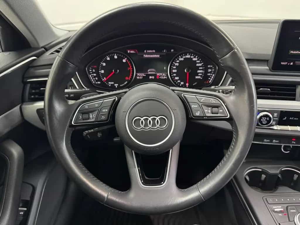 Audi A4 35 TFSI S-tronic Sport AHK Pano LED Navi 05/2019-photo-11