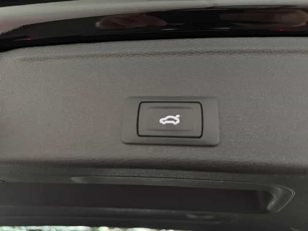 Audi A4 35 TFSI S-tronic Sport AHK Pano LED Navi 05/2019-photo-16