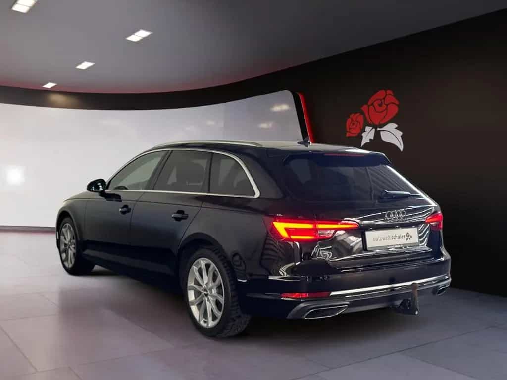Audi A4 35 TFSI S-tronic Sport AHK Pano LED Navi 05/2019-photo-3