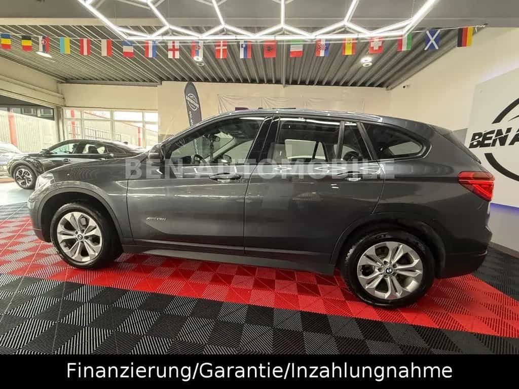 BMW X1 xDrive 20 i Advantage *Panorama*Autom.*RFK* 10/2015-photo-9