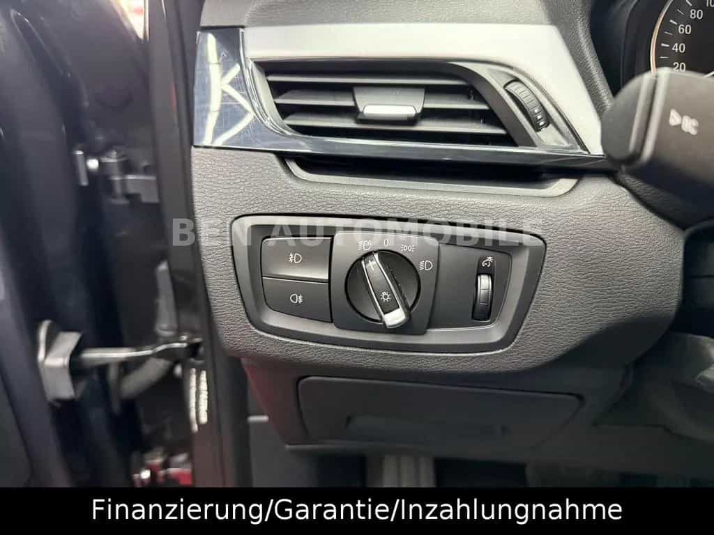 BMW X1 xDrive 20 i Advantage *Panorama*Autom.*RFK* 10/2015-photo-34