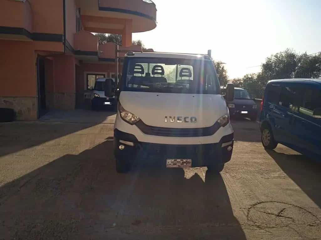 Iveco Daily 35C12 2.3 RIBALTABILE TRILATERALE 12/2017-photo-4