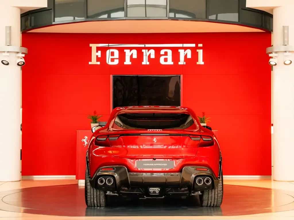 Ferrari Purosangue ATELIER*Panoramadach*Carb*Rundumsicht 08/2024-photo-5