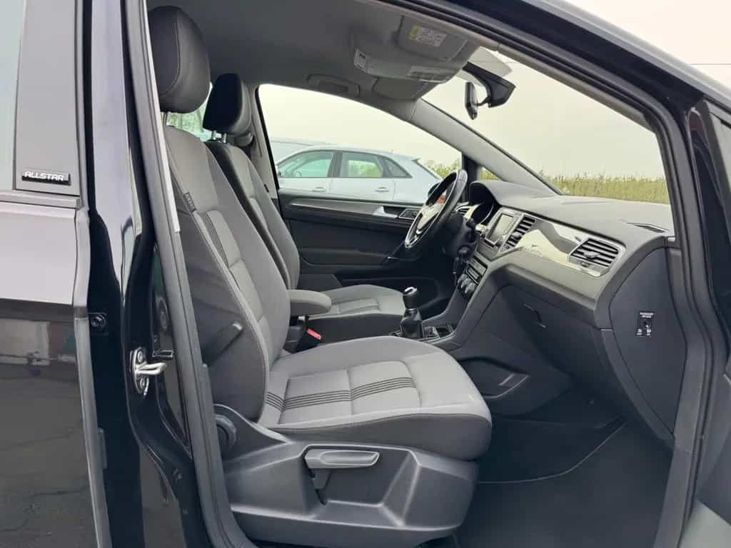 Volkswagen Golf Sportsvan VII Allstar Kamera AHK Navi 09/2016-photo-18