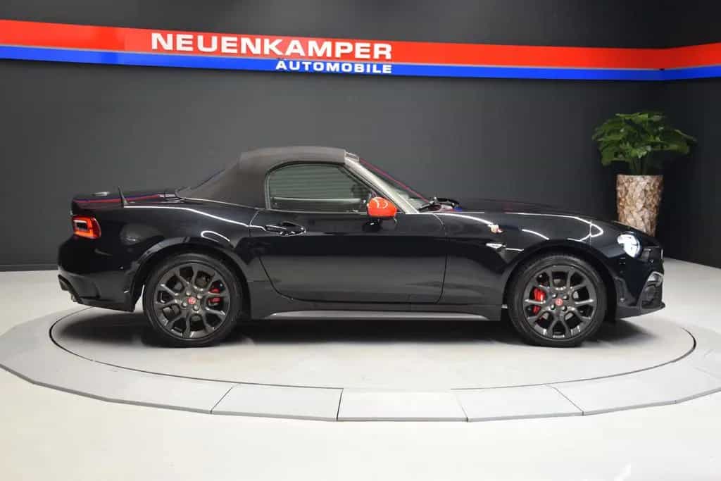 Abarth 124 Spider Turismo Leder Bose PDC Radio+ 10/2016-photo-9