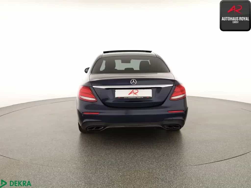 Mercedes-Benz E-Class 43 AMG 4M AIRMATIC,BURMESTER,360GRAD,MEMORY,SH 09/2019-photo-3