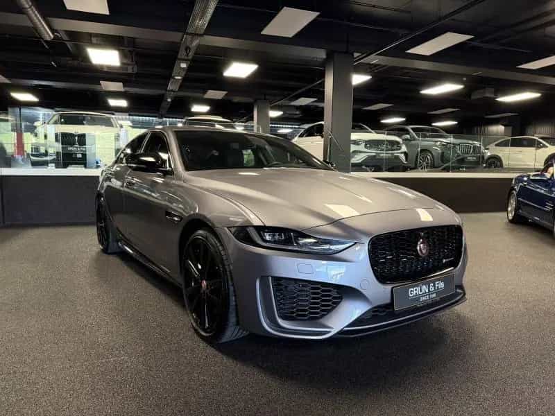 Jaguar XE R DYNAMIC P300 AWD 07/2022-photo-0