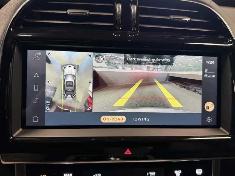 Jaguar XE R DYNAMIC P300 AWD 07/2022-photo-16