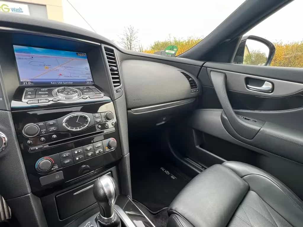 Infiniti QX70 5.0 S Premium*ACC*BOSE*GSSD*360°*21"*TOP 05/2015-photo-18