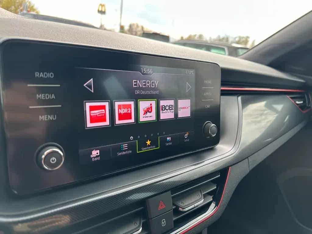 Skoda Scala Ambition 09/2019-photo-17