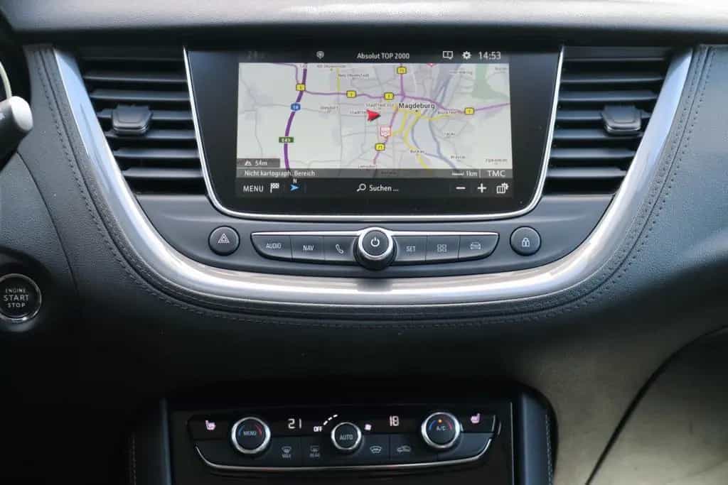 Opel Grandland (X) Innovation Navi SHZ 360° Klima LED 12/2020-photo-18
