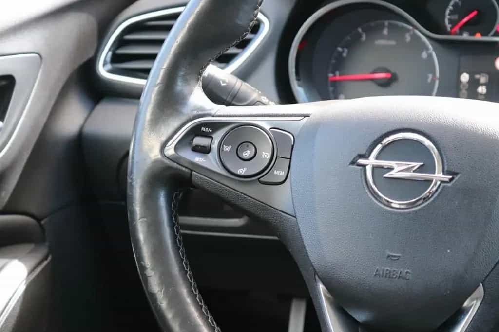 Opel Grandland (X) Innovation Navi SHZ 360° Klima LED 12/2020-photo-20