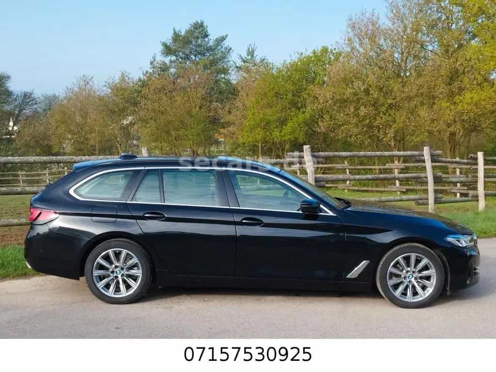 BMW 5 Series 520d Tou Laser LCPro KomfS Inno RFK HuD Pano 12/2020-photo-3