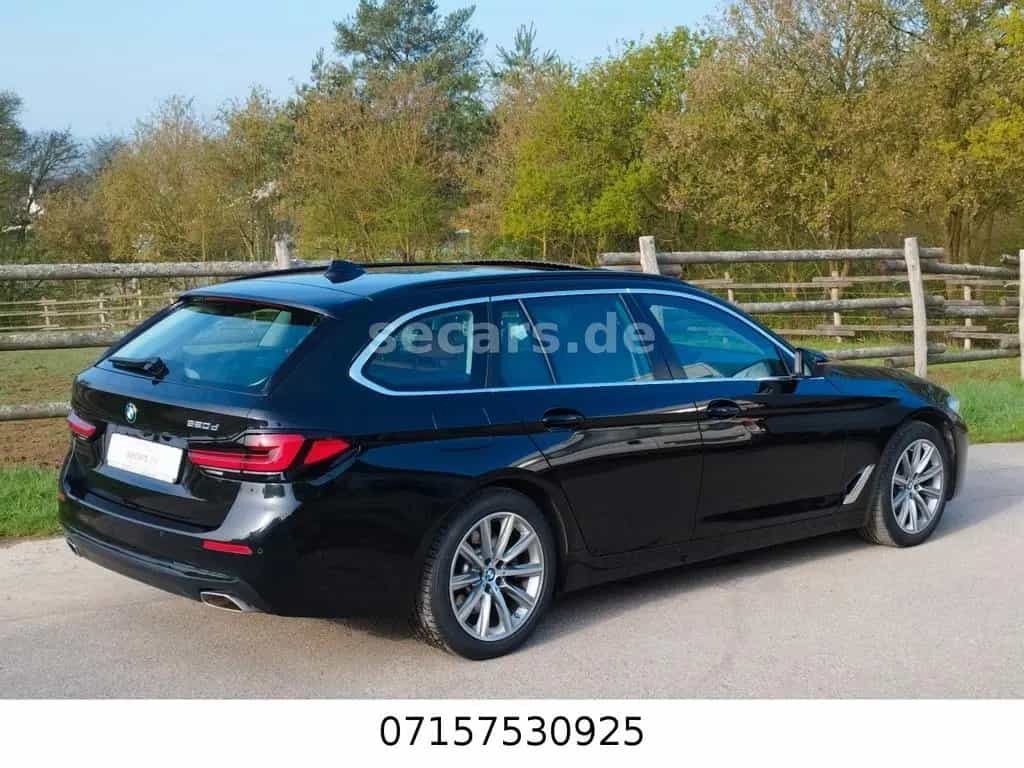 BMW 5 Series 520d Tou Laser LCPro KomfS Inno RFK HuD Pano 12/2020-photo-4