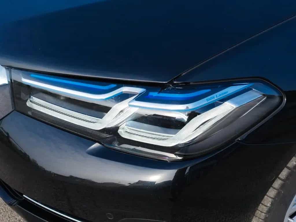 BMW 5 Series 520d Tou Laser LCPro KomfS Inno RFK HuD Pano 12/2020-photo-6